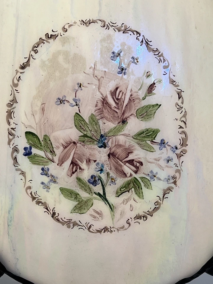 Lámpara de Mesa Meyda Tiffany Iluminación Rosas Caoba Bronce 22"H Rosas Pintadas a Mano Foto 3 de 4