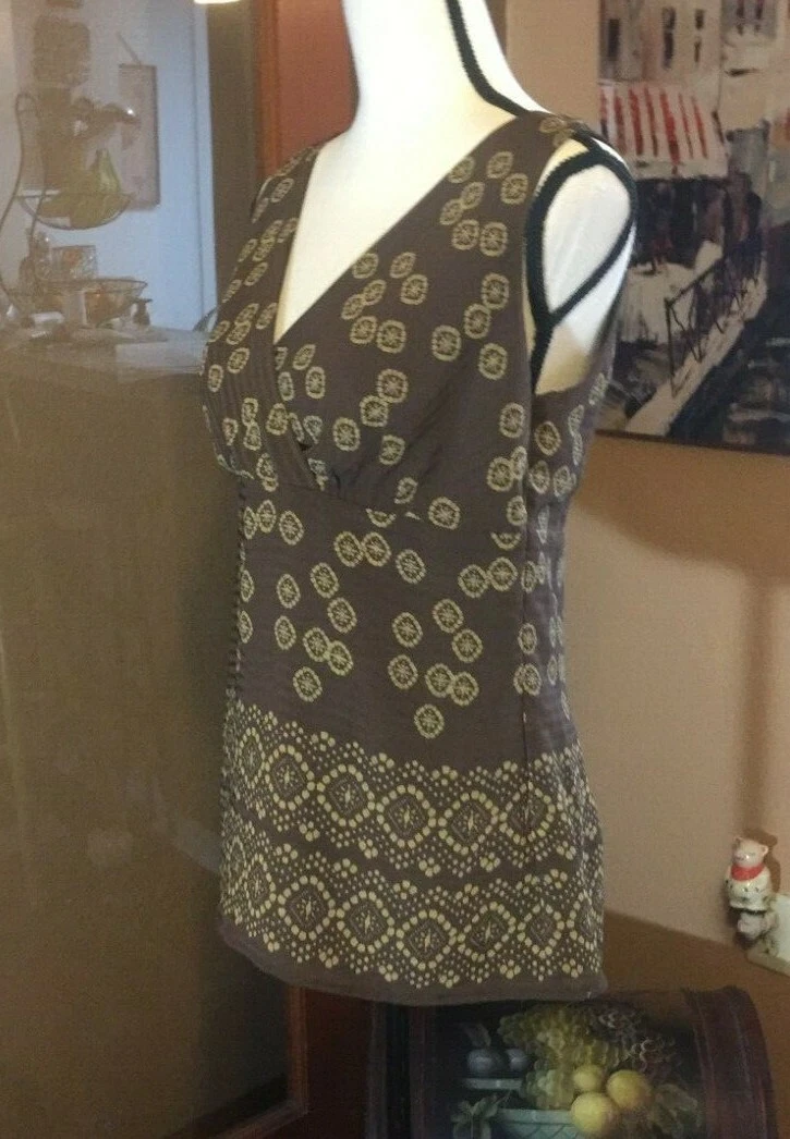 Empire waist top sleeveless top