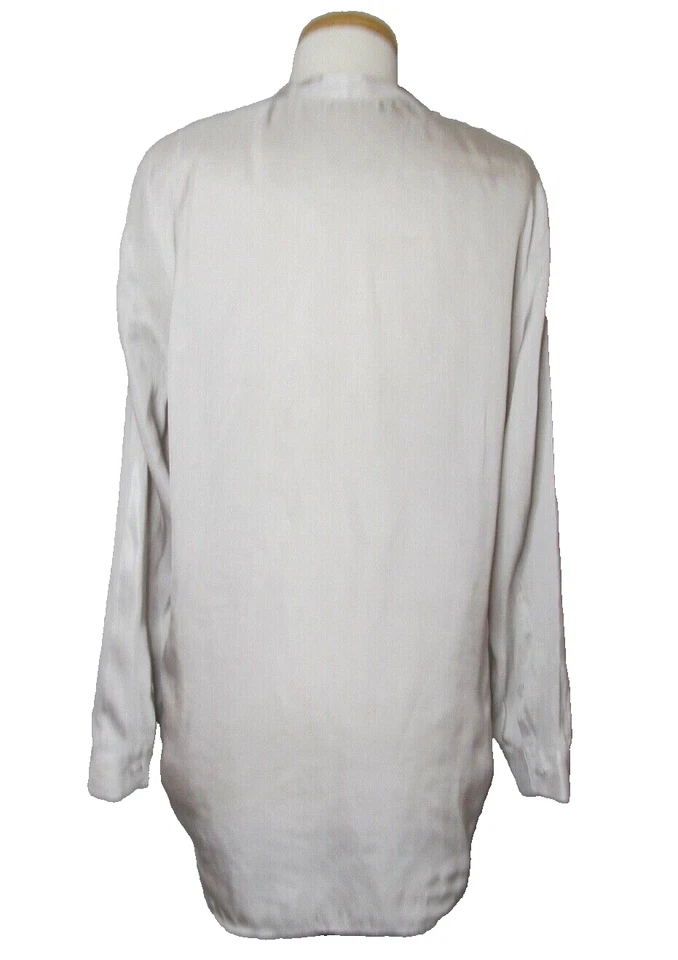 Blusa Top ATM Gris Manga Larga Para Mujer Talla Pequeña Foto 4 de 4