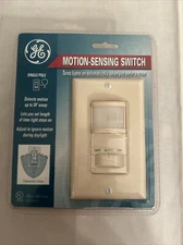 GE GENERAL ELECTRIC MOTION SENSING LIGHT SWITCH SINGLE POLE  NEW SEALED