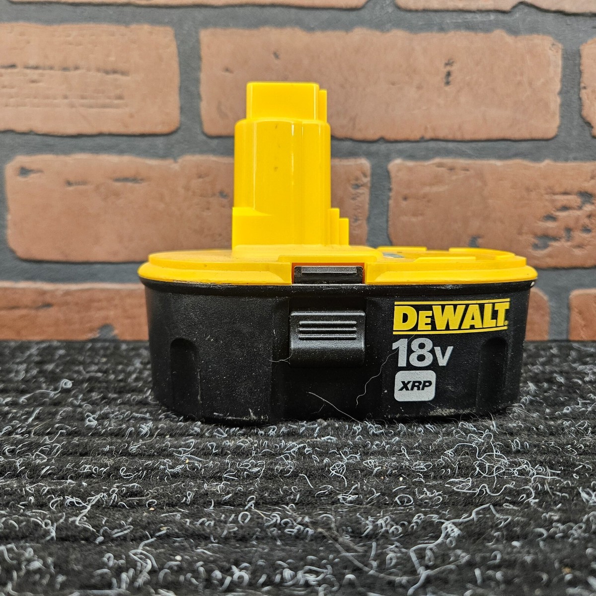 New 18V Dewalt XRP Battery – 6Ah NiMH, Compatible With DC9096, DC9098 Models 7 thumbnail image
