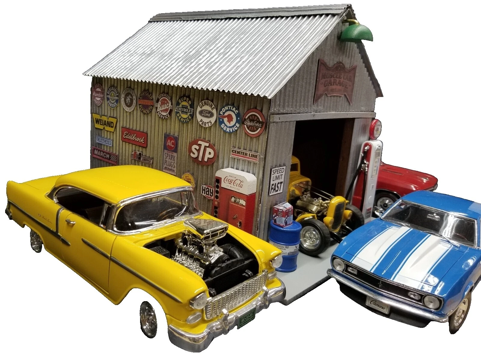Handmade 1:18 Scale Diecast & Toy Vehicle Dioramas