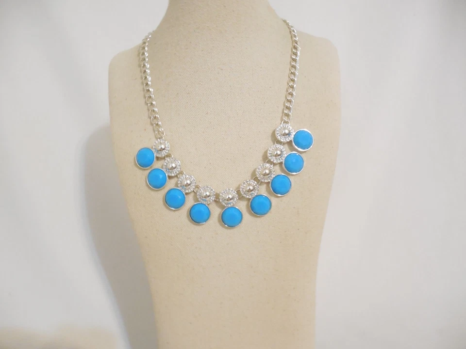 Collar Charter Club tono plata multipiedra eslabón grande Y395 $34 Foto 2 de 4