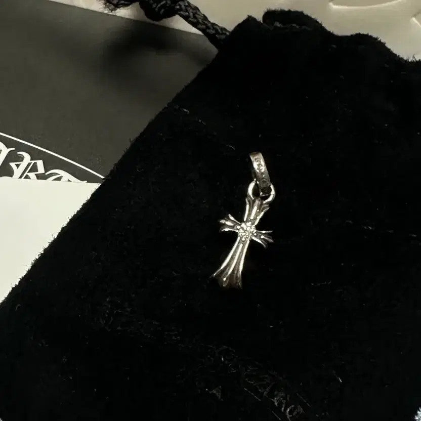 Chrome Hearts 1P Silver Diamond Pendant - Authentic Jewelry