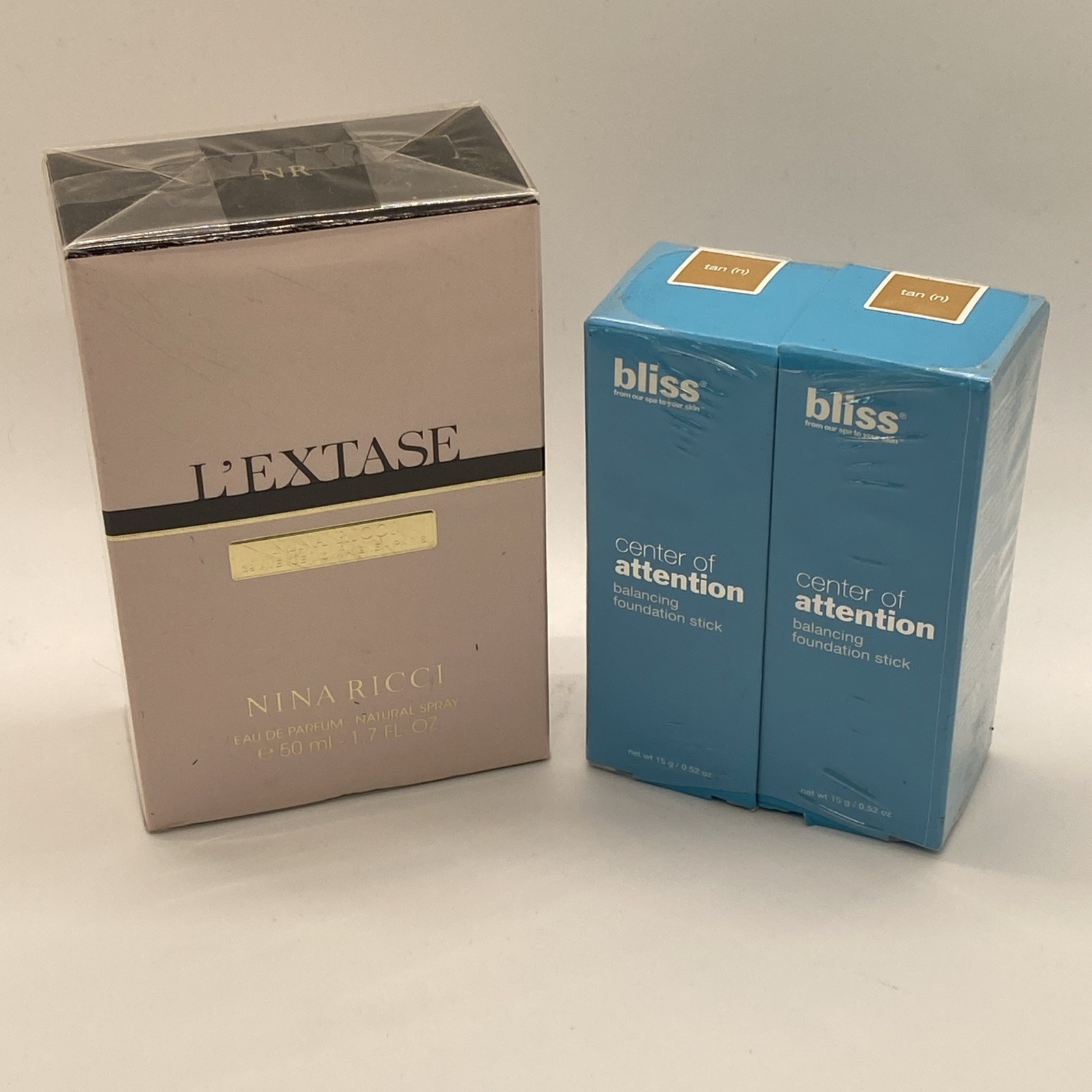 Nina Ricci Nina L`extase 1.7 oz Eau De Parfum 50ml Spray For Women rare sealed**