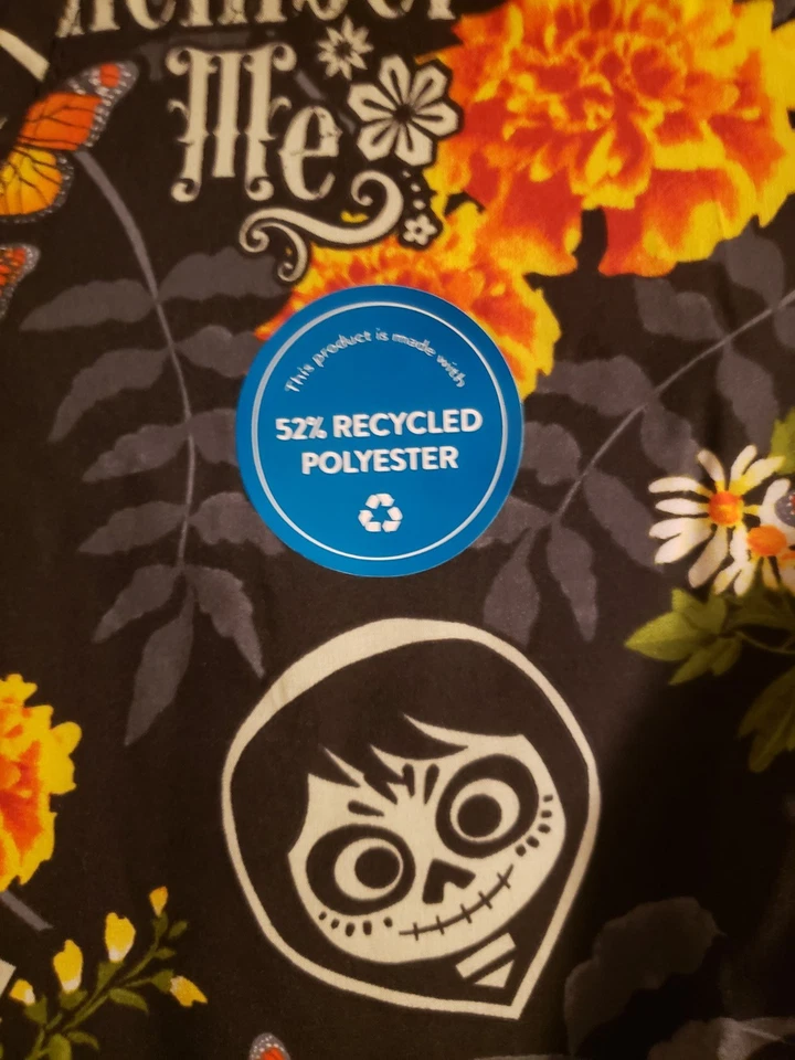 Disney Pixar Coco Scrub Top Day of the Dead Halloween Skull Shirt Small New NWT - Image 4 of 4