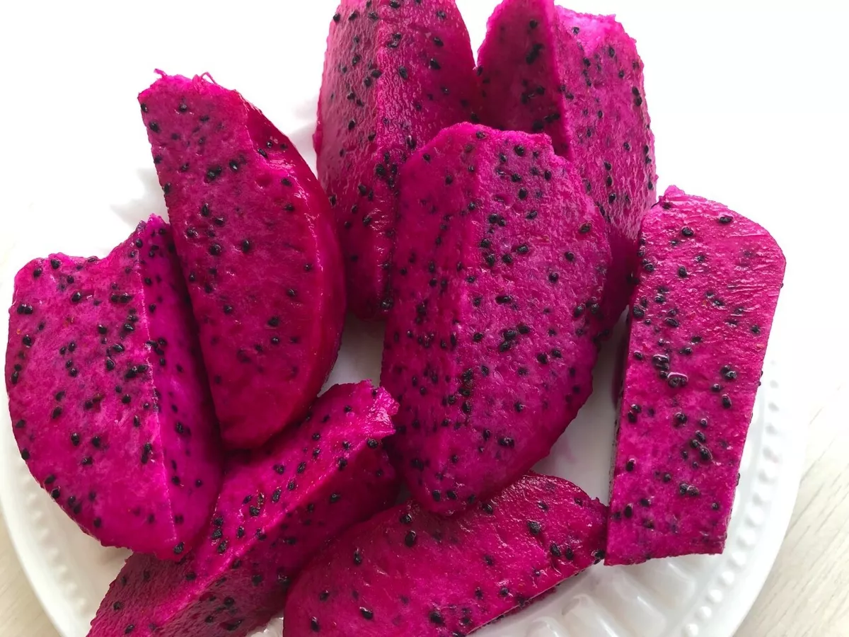 How to Cut a Dragon Fruit - Virginia Boys Kitchens