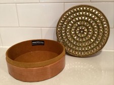 BEADED ROUND VELVET CONTAINER MADE IN BANGLADESH
