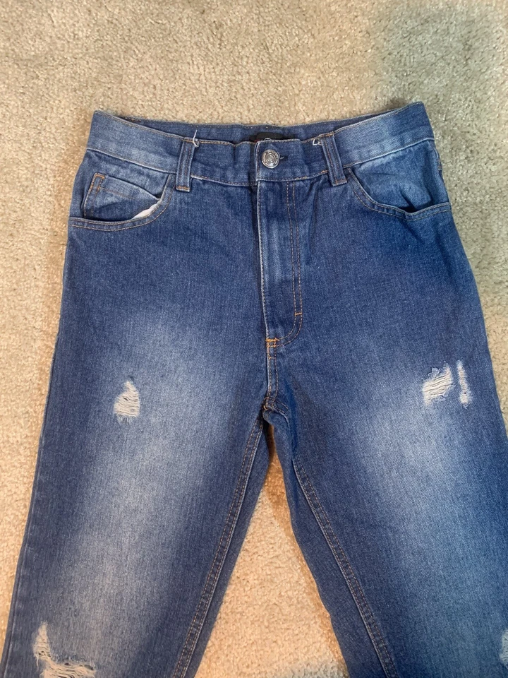 Enyce Jeans Youth Boys 8/10 Straight Leg Denim Med Wash Distressed -120 - Image 2 of 4