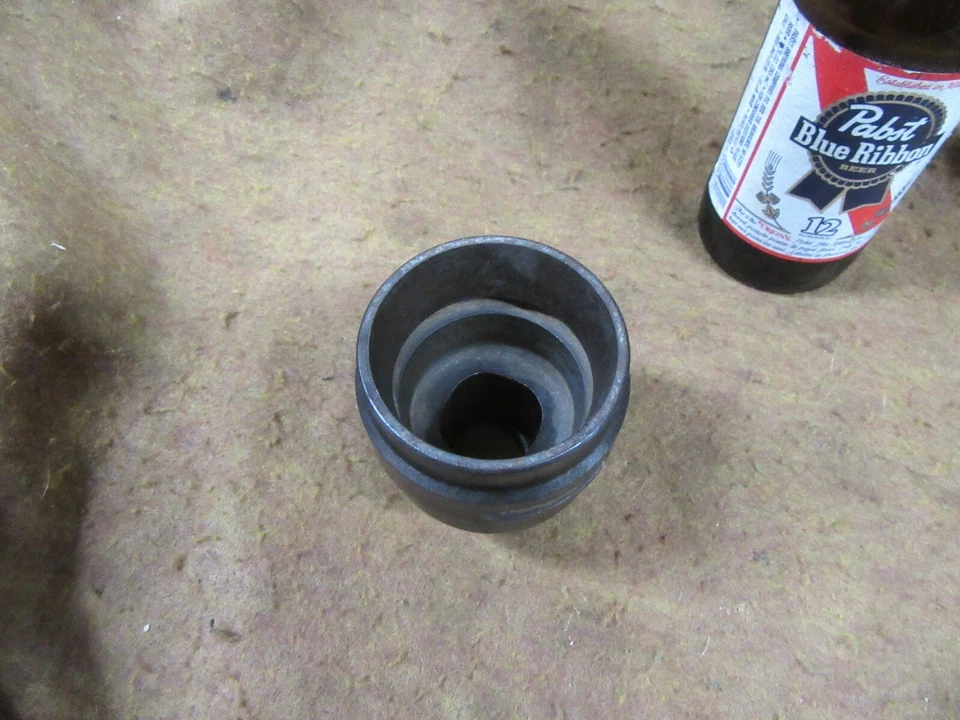 Vtg Sullair,Air Chipper,Helldog,Nose pce,C8-94,2-1/4"Opng.Oval~GD+😎😎😎S8.18.21 — 第 3/4 张图片