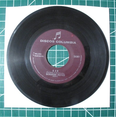 Vintage Tex Mex Jukebox 45 RPM Gerardo Reyes ESO b/w Mi Discos Columbia Records