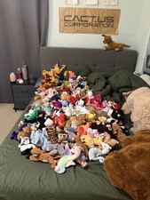 Ty Retired Original Beanie Babies Plush Lot of 130 Collection