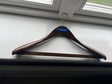 Grieves & Hawkes Wide Wooden Hanger