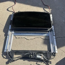 DODGE CHALLENGER COMPLETE  15-23 CASSETTE GLASS SUN ROOF