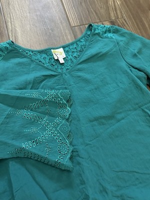 Fig & Flower Popover Blouse Sz SM Lace Eyelet Green 3/4 Sleeves Career Modest