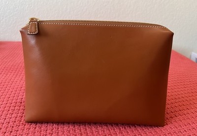 STAUD LEATHER DOMED ZIP TOP COSNETIC BAG PURSE POUCH SMALLS CARAMEL