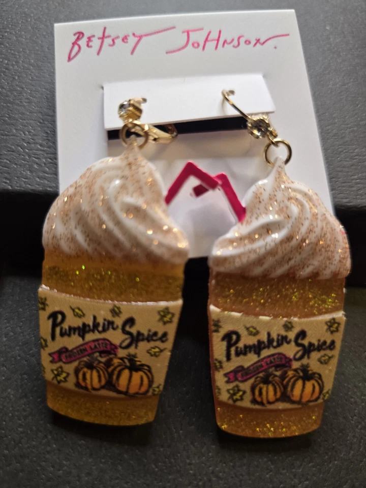 Pendientes colgantes Betsey Johnson Pumpkin Spice Latte Foto 3 de 4