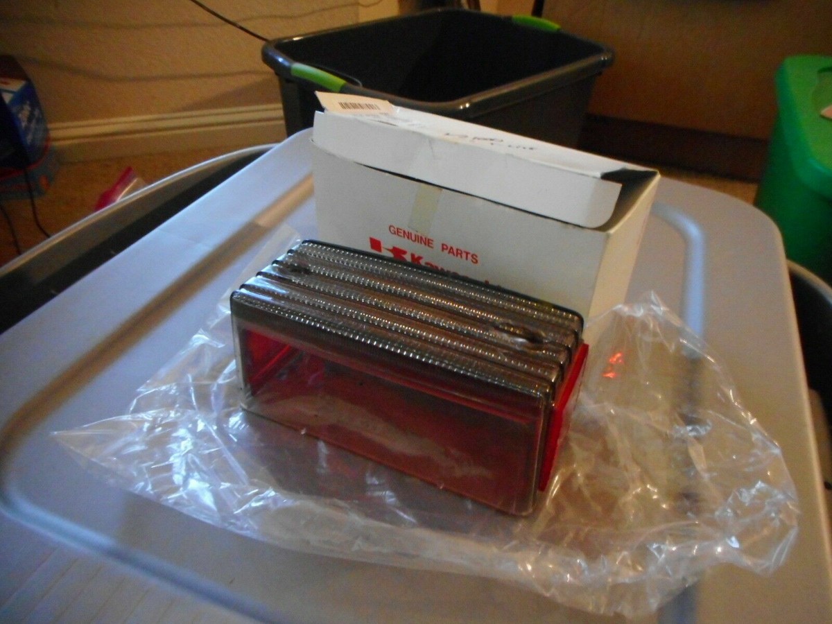 １１１１１ NOS Kawasaki EX KZ ZX EX305 KZ1100 OEM Tail Lamp Light Lens DAMAGE