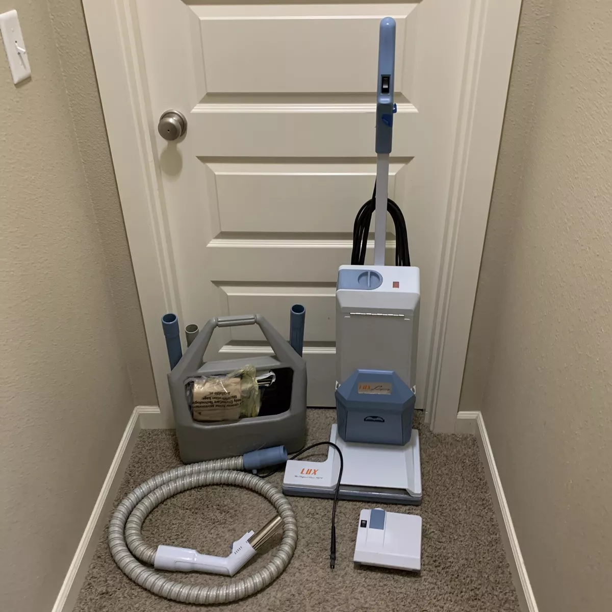 Upright vacuum sale with hose
