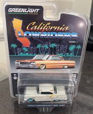 1955 Chevrolet Bel Air Gray & Gold 1:64 California Lowriders Greenlight CHASE