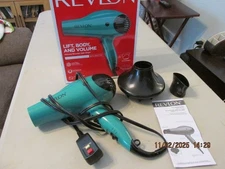 Revlon Volume Booster Hair Blow Dryer 1875 watts Teal color