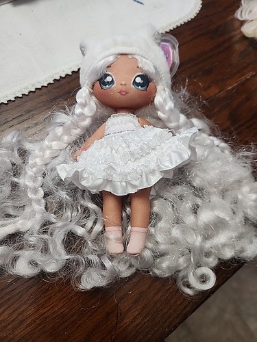 Na Na Na Surprise Sweetest Gems April Sparkles 7.5" Fashion Doll - Series 1 New