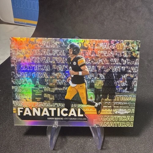 2025 Topps Chrome Aaron Rodgers Base (RAW)