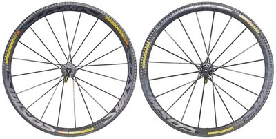 MAVIC COSMIC CARBON ULTIMATE 11速 Mavic Cosmic Carbone Ultimate SSC Tubular Road Wheelset Shimano