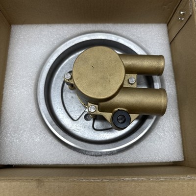 21212799 (NSK Bearing) Raw Sea Water Pump For Volvo Penta 4.3L 5.0L 5.7L V8