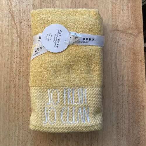 Rae Dunn Set/2 Hand Towels SO FRESH SO CLEAN YELLOW BN FREE SHIP - Picture 1 of 2