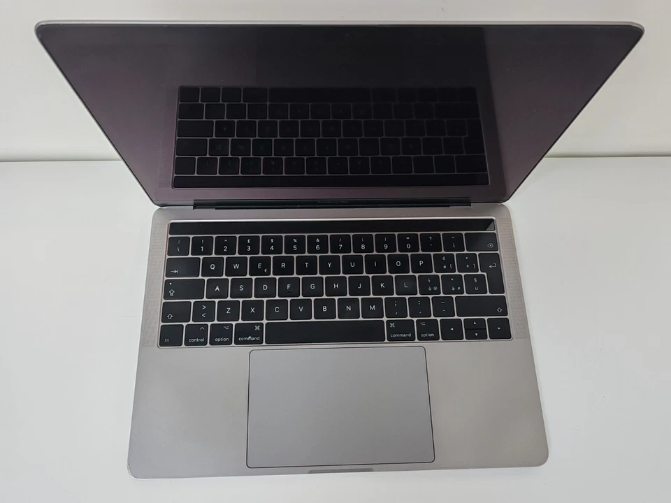 Apple MacBook Pro 13" 2016 · i5 · 16GB · 1TB, foto 3 di 5