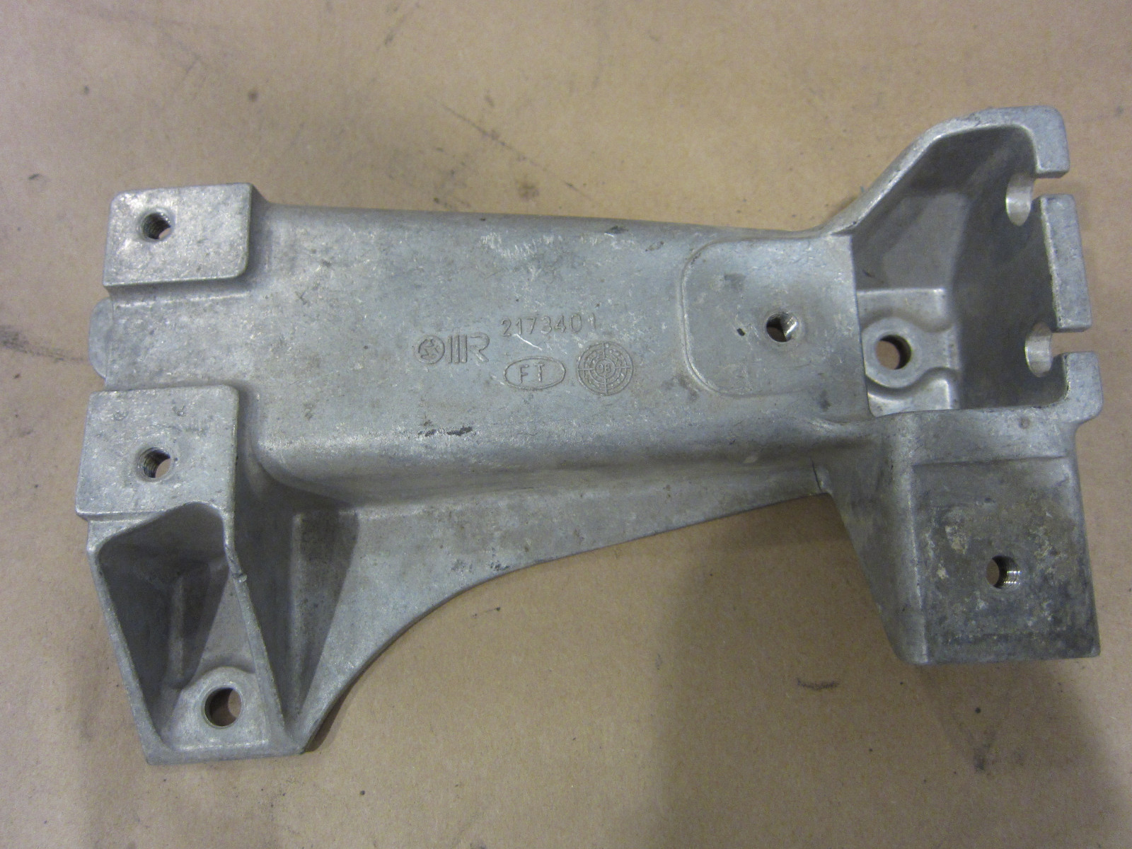 Ferrari 360 - E-Brake Bracket for Shaft Fixing /Used - Part# 173401