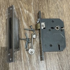 YALE 5 LEVER MORTICE SASH LOCK,  3” 81mm. Satin 1 Key Used. Fixing Screws