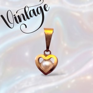 Authentic Genuine Vintage Wolf Jewelry Real Pearl Set in Open Gold-plated Heart Frame