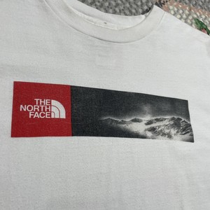 sample scratch box logo tee