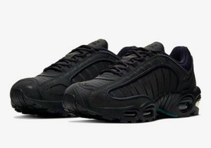 nike air max tailwind black grey