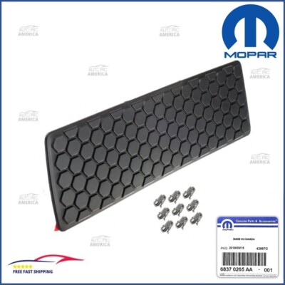 2013-2020 Dodge Ram 1500 2500 3500 MOPAR Side Step Pad Running