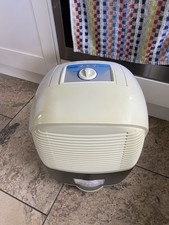 DeLonghi DEM 10 Compact Dehumidifier Aria Dry With Humidistat