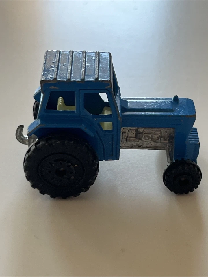 VINTAGE MatchBox Superfast No. 46 Ford Tractor England 1978 Lesney Products - Image 3 of 4