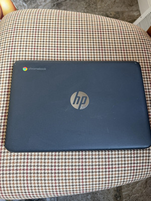 HP Chromebook 11 Black Laptop Untested As-Is For Parts or Repair