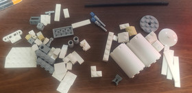 LEGO Star Wars: Echo Base (7749) INCOMPLETE for PARTS E-Web Turret and Tauntaun