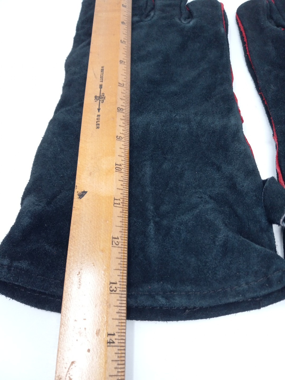 Grilling Suede Gloves BBQ Protect Hands From Heat Mens Medium Black Lined