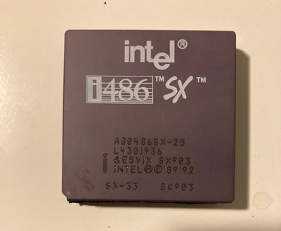 Vintage Intel i486 SX A80486SX-25 SX679 CPU Processor for sale