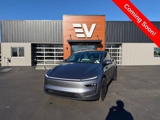 2026 TESLA MODEL Y Long Range