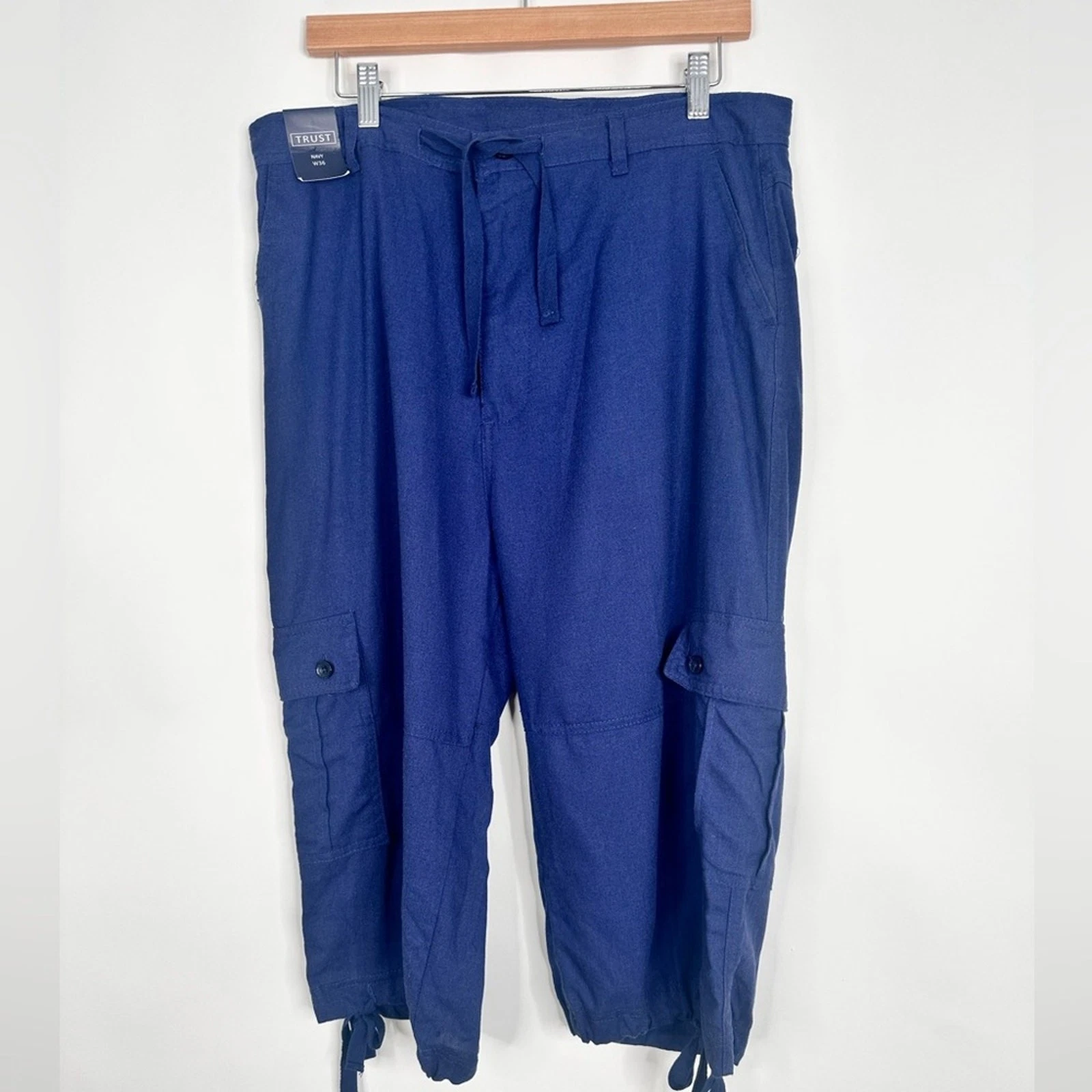 NWT Navy Blue Cargo Capri pants Trust 19" Length Linen blend size 36