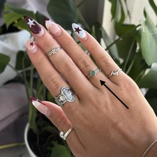 Sterling 925 silver and green gem ring size 4