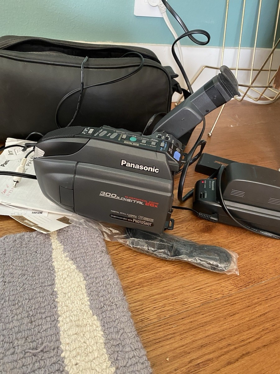 その他 Panasonic Panasonic Video Camcorder PV-L691D 300X Hi Def Digital 26X Vintage