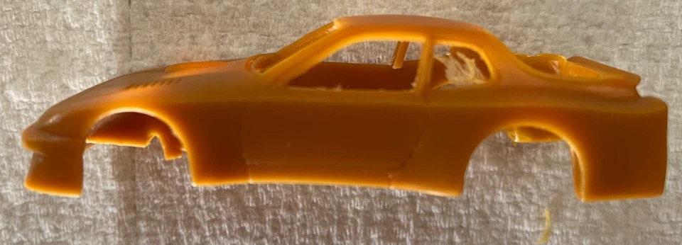 LOT OF 4 1/43 SCALE PORSCHE 944 GTR RESIN BODIES, BASE PLATES & EXTRA DECALS - Image 3 of 4