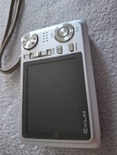 Casio EX-V7 7 2 Mega Pixels Digital Camera