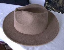 57cm Medium Tan Light Brown Fedora Trilby wool look unisex wide stiff brim